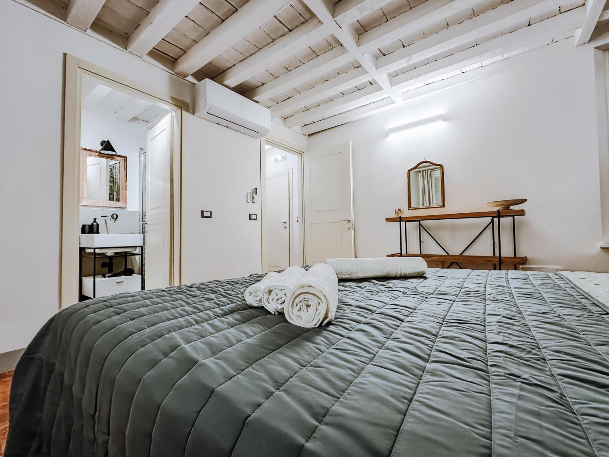 Apartamento Free Parking - Prestige, La Porta Sul Centro *